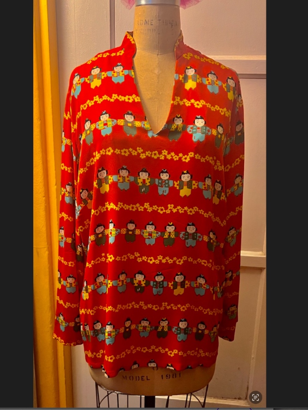 HARAI  100% SILK ASIAN INSPIRED  RED TUNIC